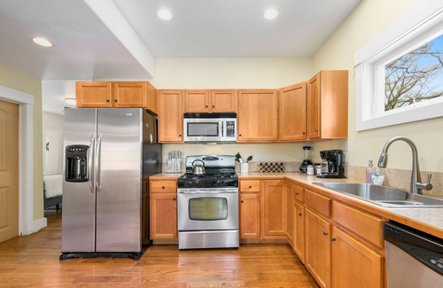 Old Town West House | Walk Everywhere - Art, Restaurants, Poudre River