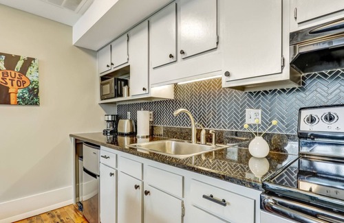 Historic District - North Condo | Walk Everywhere, King Bed, Heated Pool Access