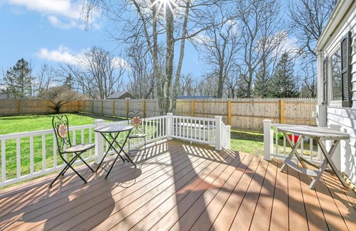 Pipes Cove House | Walk to Beach and Greenport Village, Two King Beds