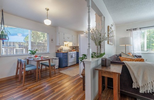 Kings Beach House | Walk to Beach! Fireplace, Pets OK! Camp STAR-Lite!