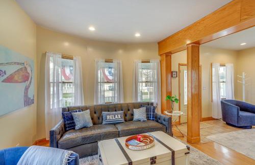 Vermilion House | Walk to Beach Home with Pool in Vermilion