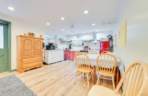 Cheboygan Cottage | Walk to Beach & Mullett Lake: Cottage w/Yard!