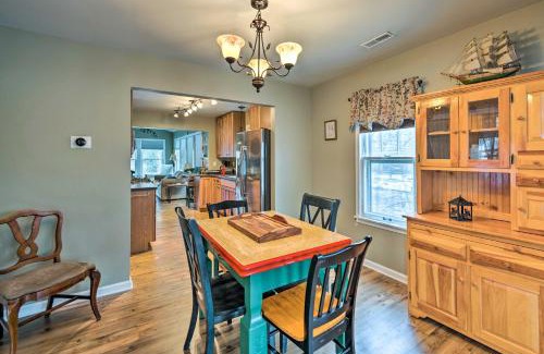 Delavan Lake House | Walk to Delavan Lake Extended Stay Home with Yard