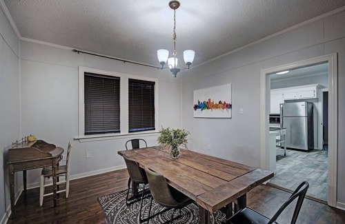 Fondren House | Walk to Downtown Fondren | King Beds