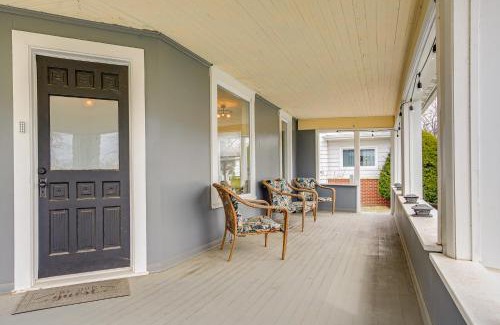Green Lake House | Walk to Dtwn Green Lake Peaceful Getaway with Porch