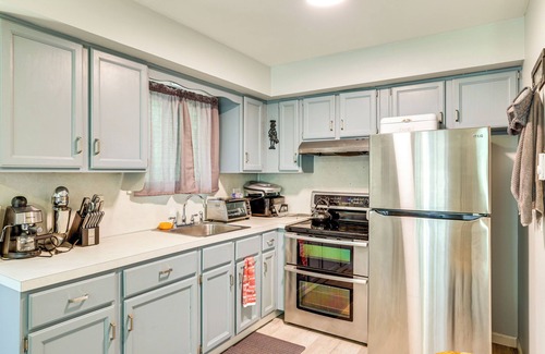 Tobyhanna House | Walk to Lake Carobeth: Gem in Pocono Country Place