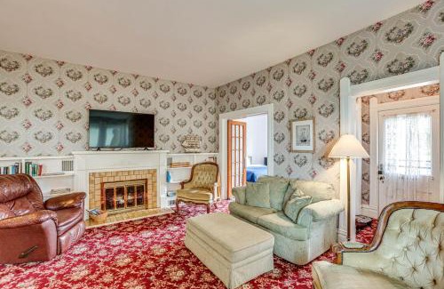 Ludington House | Walk to Lake Michigan and Dtwn Coastal Grand