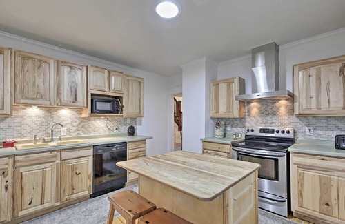 Ontonagon House | Walk to Lake Superior: Ontonagon Home w/Fire Pit!
