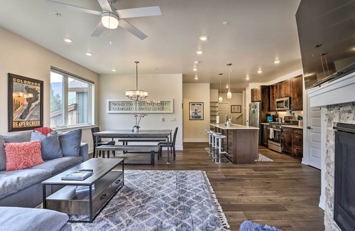 Lakeside Village Condo | Walk to Lifts: Condo w/Mtn Views in Keystone!