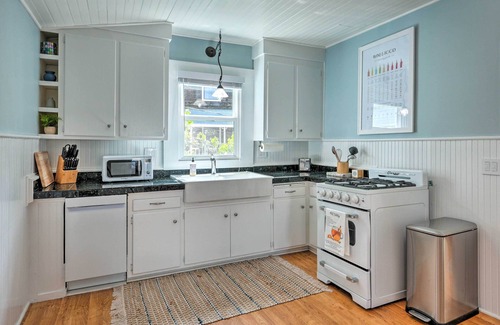 Sutter Creek Cottage | Walk to Main St: Historic Cottage in Sutter Creek