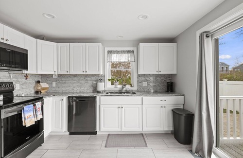 Eastward Look House | Walk to Scarborough Beach! Great outdoor space, 2 bed&2 bath!