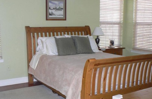 Pluckemin House | Walk to Shopping center 1hr NYC