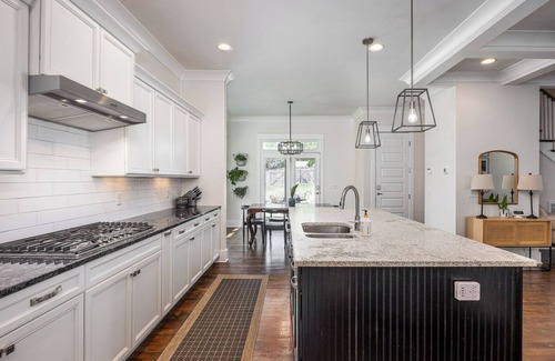 Shelby Hills House | Walk to Stadium & Downtown/King Beds/Porches/Cardio Equip