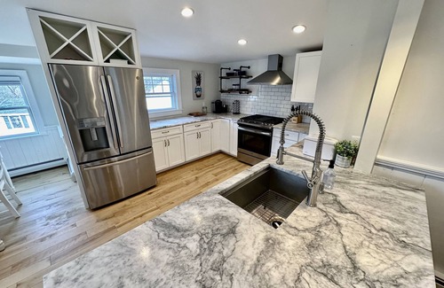 Manchester-by-the-Sea House | Walk to town/beach/pickleball courts; cozy & clean