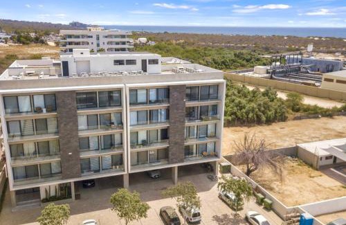 El Tezal Apartment | Walk to the beach, great location