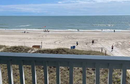 Carolina Beach Condo | Walk to the Boardwalk and downtown Carolina Beach! Oceanfront !