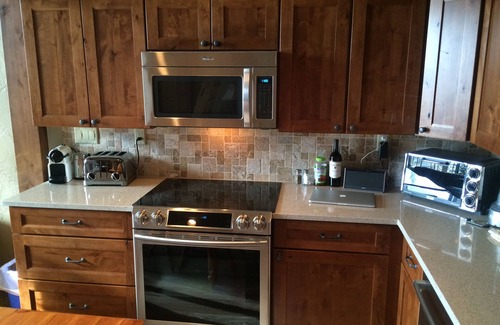 Vail Condo | Walk to Vail Village Restaurants, Shops & Lifts - Epic Views, Top Rated Condo!