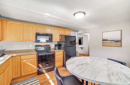 Suring House | Walk to Water: Lake House in Suring!