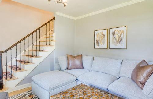 Thiensville House | Walkable Thiensville Retreat Near Hiking!