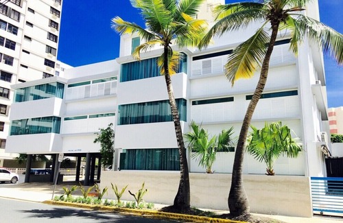 Condado Apartment | Walking to Condado Beach & Restaurants 2 min!
