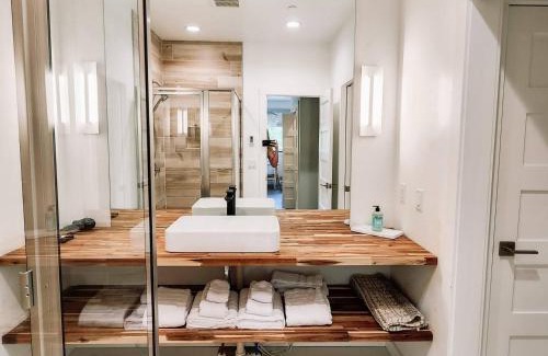 Pinedale Apartment | Wallace BNB