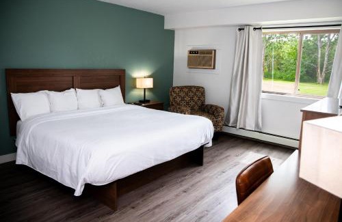Baudette Hotel | Walleye Inn