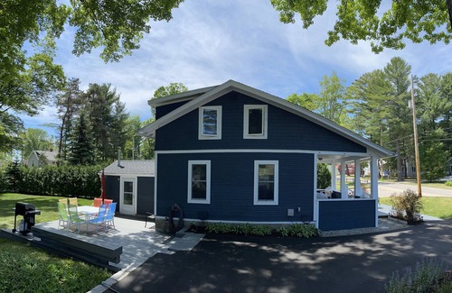 Walloon Lake Cottage | Walloon Lake Cottage; Minutes Walk to Water & The Village
