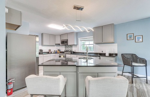 Walterboro House | Walterboro House w/Office Near Wildlife Center