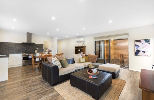 Wanaka House | Wanaka Grandview Lodge