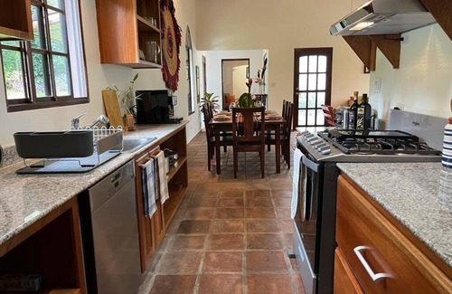 Hato Viejo House | Wanakaset 2 bedrooms riverfront house w/Private Garden & Shared Pool, 4 pax