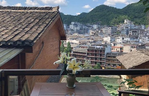 Fenghuang House | Wang Jiang Reclusive Boutique Inn