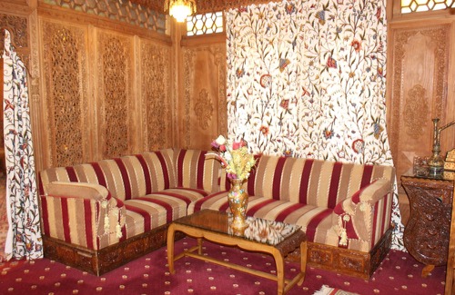 Sudarbal Boat Rental | Wangnoo Worth Houseboats