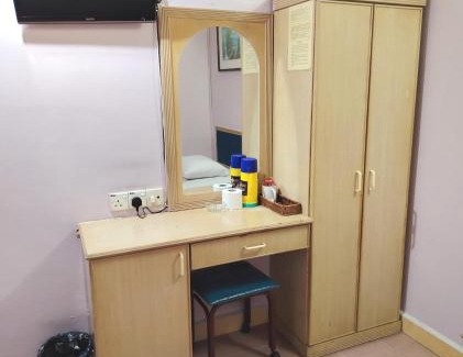 Ulu Tiram Hotel | Wangsa Village Inn