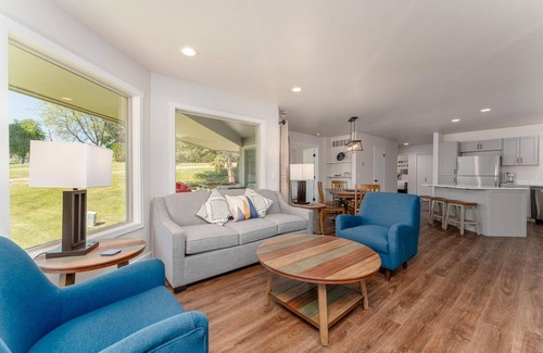 Wapato Point Condo | Wapato Point Condo with Resort Amenities! 2bed/2bath, ground floor w/washer, unit 614
