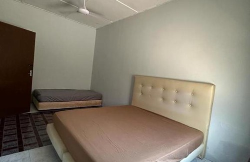 Mersing Ski Chalet | Warisan Homestay B
