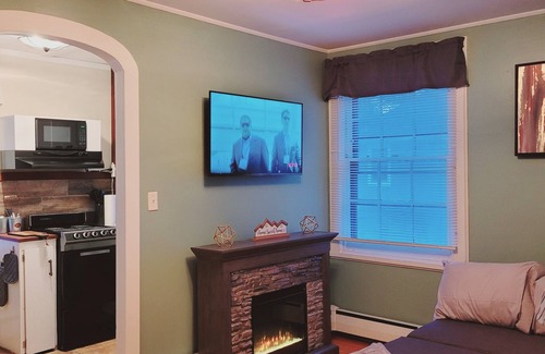 Taunton Apartment | Warm and Inviting Rustic design Vrbo in Taunton