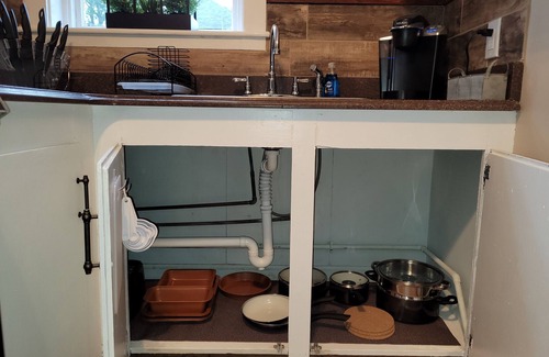 Taunton Apartment | Warm and Inviting Rustic design Vrbo in Taunton