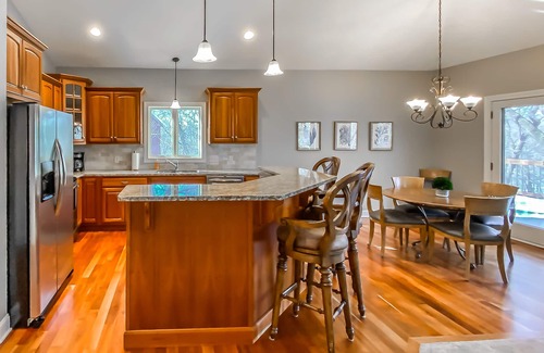 Rochester House | Warm and Luxurious 4 bedroom Executive Estate