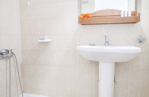 Platanes Hotel | warm hospitality to creta aquamarine hotel