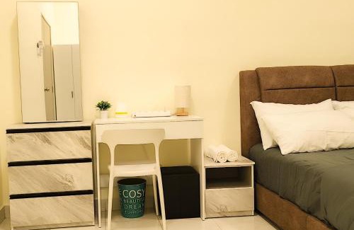 Nilai Apartment | Warm Nest near KLIA at Youth City Nilai by HCK