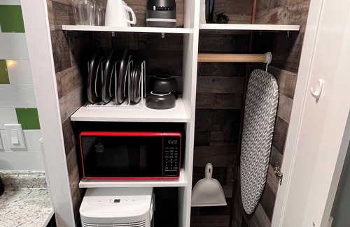 Orlando Apartment | Warm studio near to the airport with AC and WiFi