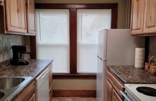 Negaunee Apartment | Warm & welcoming 1 bedroom apartment with patio