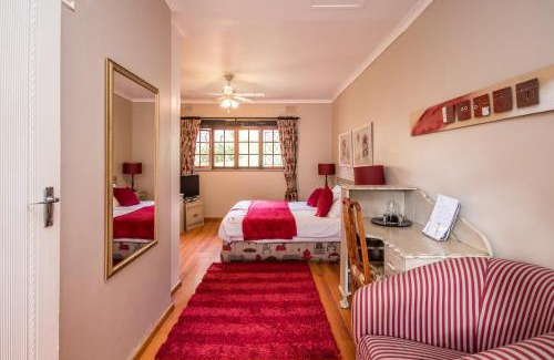 Hillcrest House | Warrens Guest House