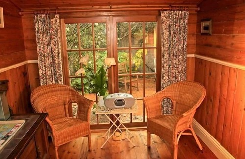 Warrnambool House | Warrnambool Heritage Cottage