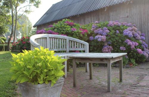 Warten Bed & Breakfast | Wartena Hoeve - Vega B&B