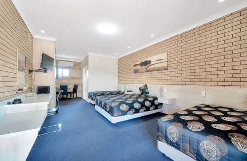 Warwick Hotel | Warwick Settlers Inn