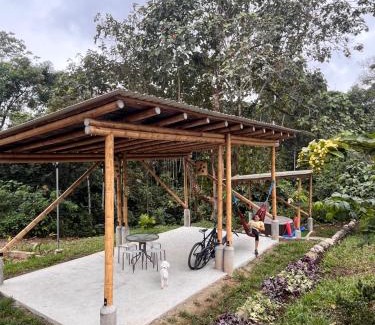Pedro Vicente Maldonado Resort | Wasi loma casa campestre