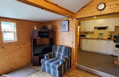 Hastings Cottage | Water Front 2 Bedroom Cottage 4