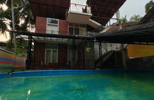 Malappuram House | Water Front Family Resort