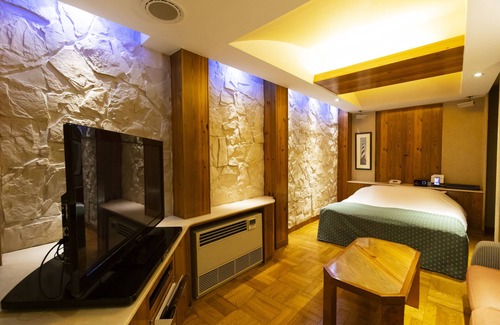 Midori Ward Hotel | Water Hotel Cy - Adults Only